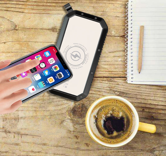 Wireless Solar Power Bank – Outdoor Charger with Built-In Torch